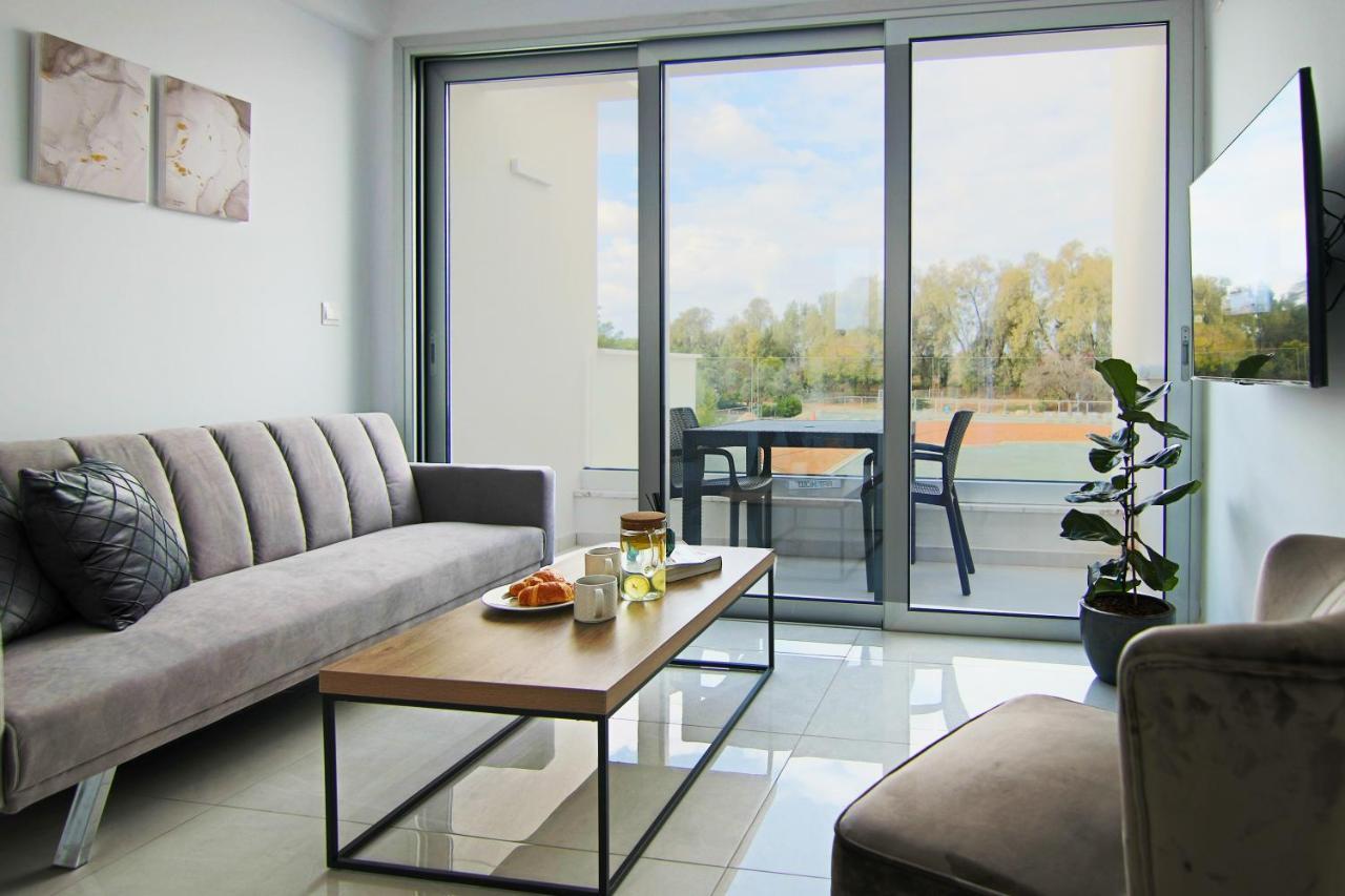 דירות Paphos Phaedrus Living - Seaside Executive Flat Harbour 201 מראה חיצוני תמונה